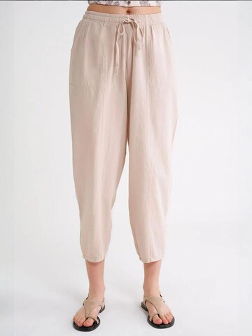 Tapered Pantaloni de la MixRay pe bej