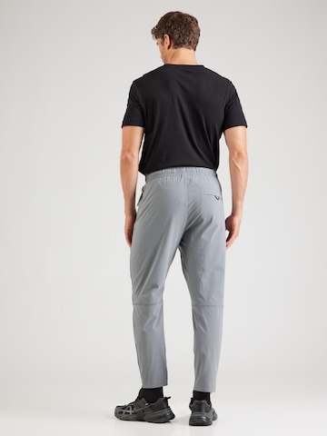 Nike Sportswear Tapered Παντελόνι σε γκρι