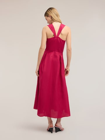 Robe MOTIVI en rose