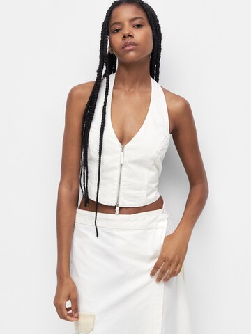 Pull&Bear Vest in White: front