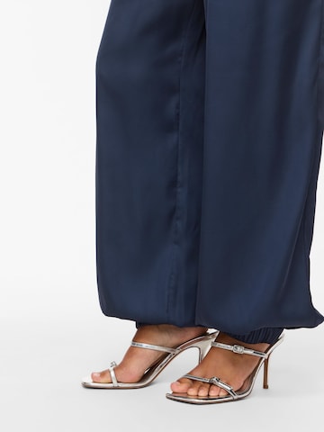 VILA - Tapered Pantalón 'VINela' en azul