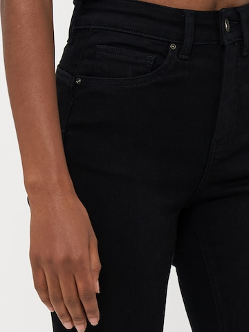 Skinny Jean 'ONLLULU' Only Petite en noir