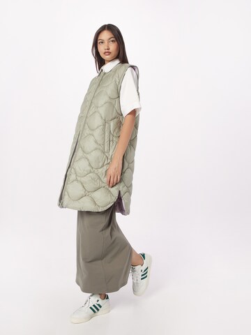 ESPRIT Between-Seasons Coat in Green