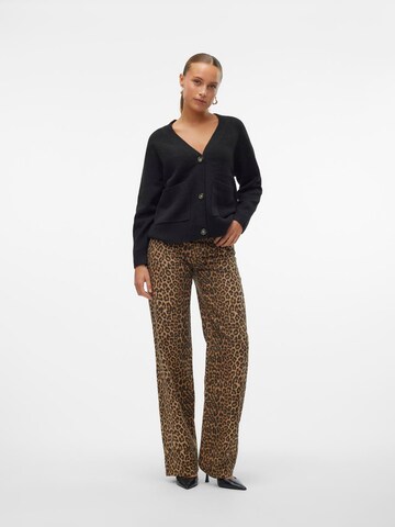VERO MODA Kardigan 'Boom' w kolorze czarny
