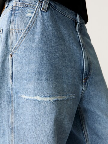 Pull&Bear Loosefit Farkut värissä sininen