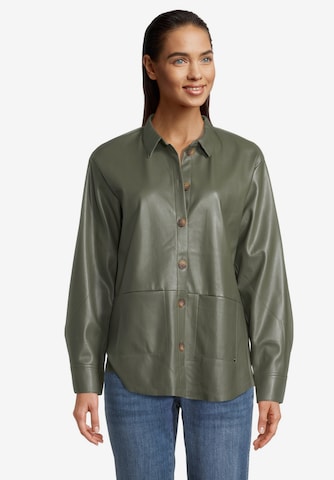 Betty & Co Blouse in Green: front