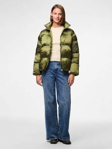 Veste d’hiver 'MILLA' PIECES en vert