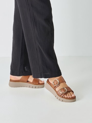 Mule Tamaris en marron