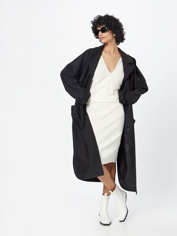 Robes en maille Banana Republic en blanc