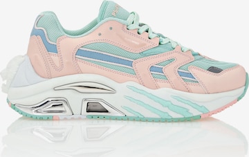 Plein Sport Sneakers 'The Scratch' in Pink: front