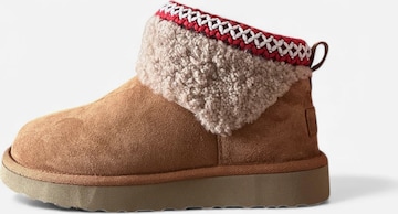 Begoria Boots in Beige: front