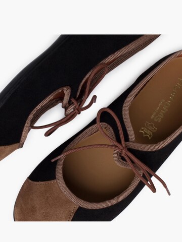 Ballerina di Pisamonas in nero