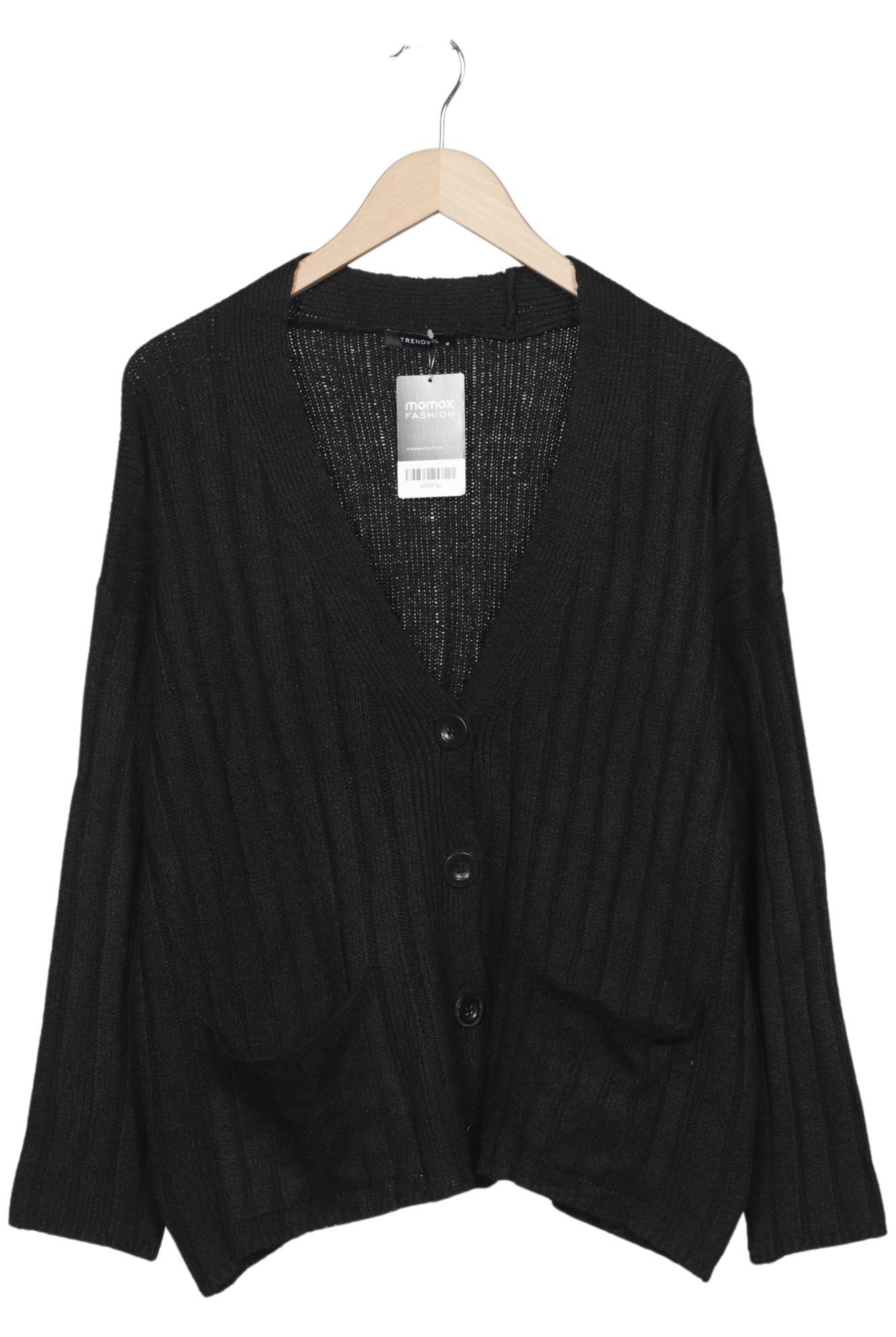 Trendyol Sweater & Cardigan in M in Black: front