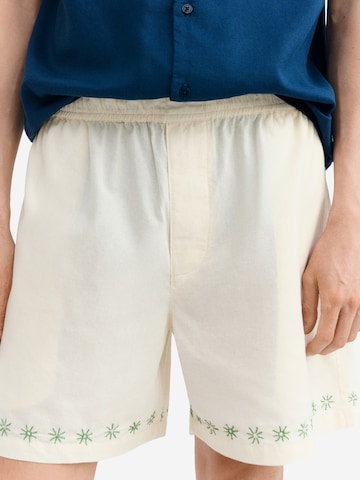 Thinking MU Regular Pants 'HAITAM' in White