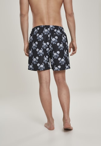 Urban Classics Badeshorts in Schwarz