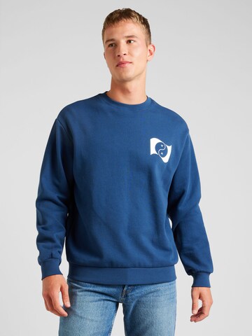 RVCASweater majica 'BALANCE BANNER' - plava boja