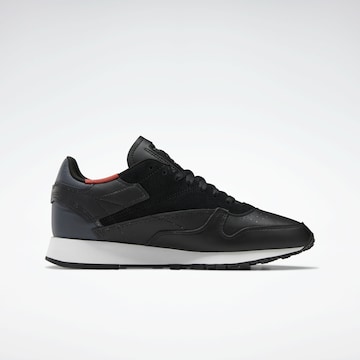 Reebok Platform trainers in Black