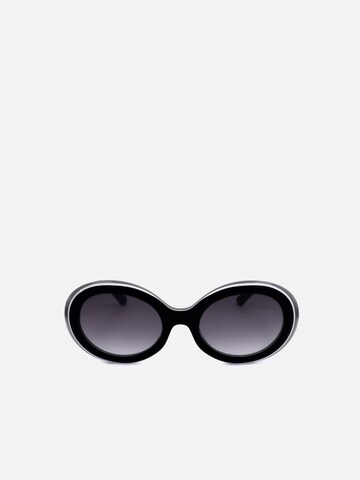 Karl Lagerfeld Sunglasses in Black