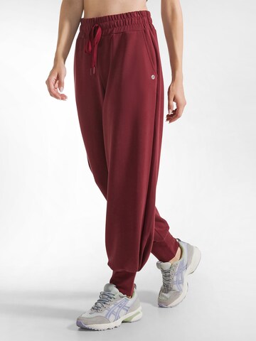 DEHA Slim fit Trousers in Red