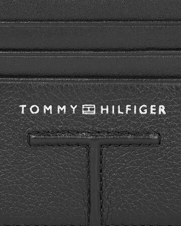 TOMMY HILFIGER Kartenetui 'CENTRAL' in Schwarz