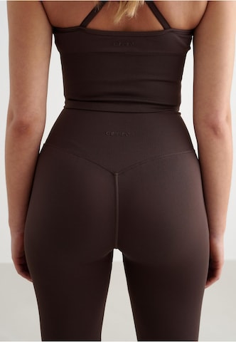 Flared Leggings di Aim'n in marrone