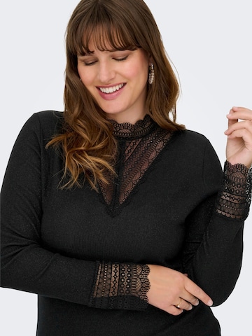 ONLY Carmakoma - Camiseta 'CARTILDE' en negro