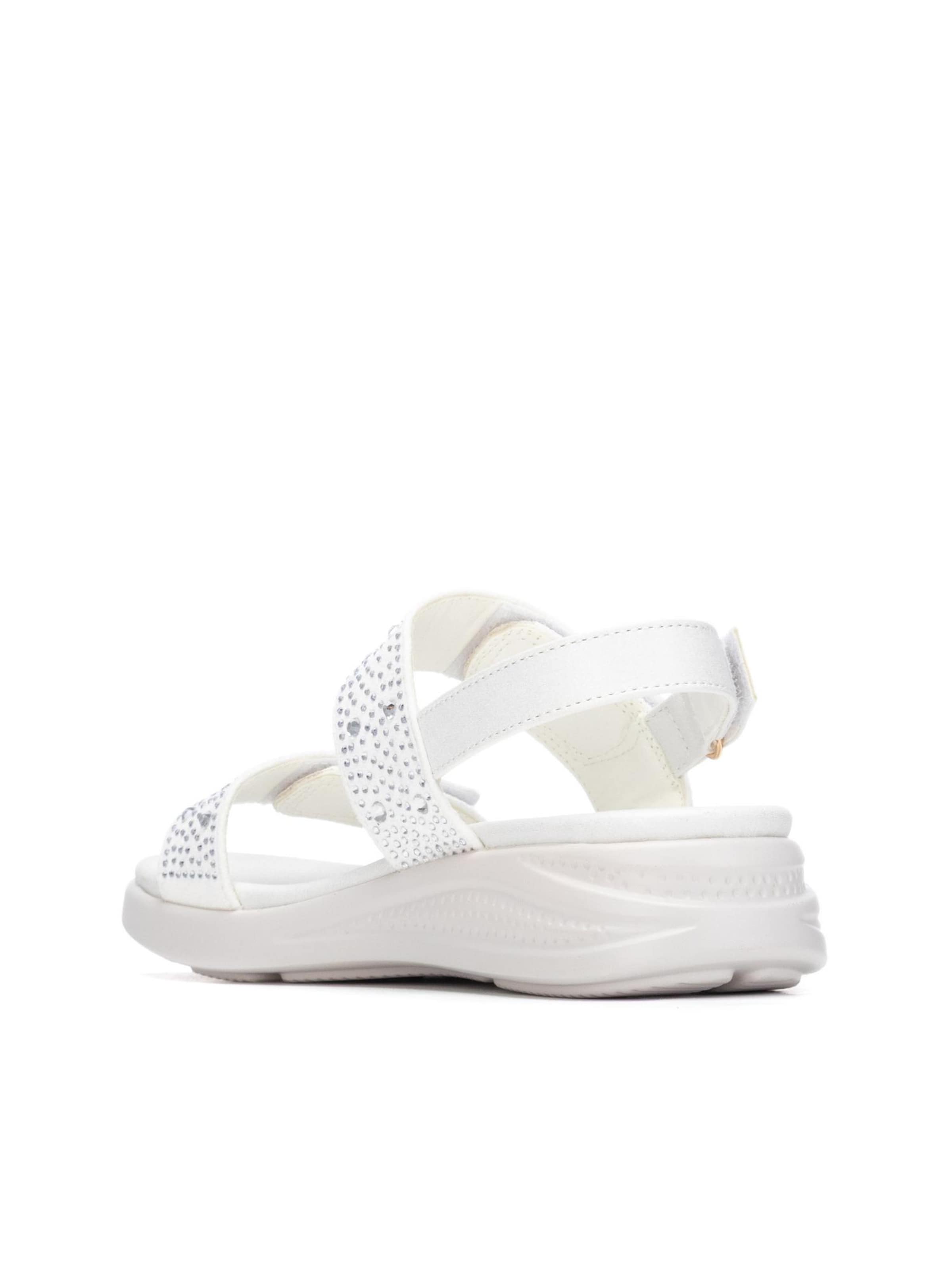 Xti Sandals in White