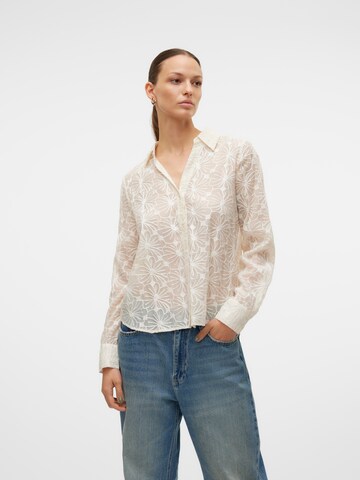 VERO MODA Blouse 'VMKane' in Beige