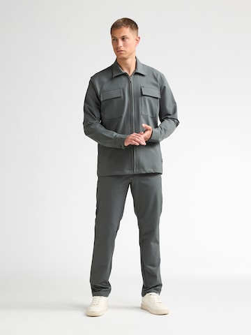 Petrol Industries Slim fit Chino trousers 'Parker' in Green: front