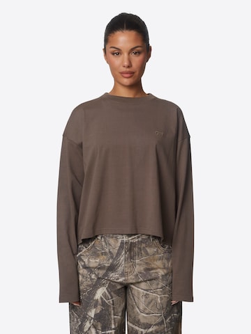 Pullover di Good For Nothing in grigio: frontale