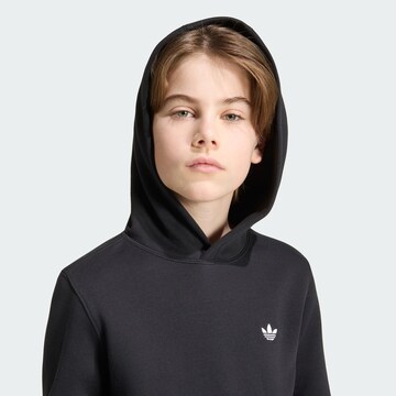 ADIDAS ORIGINALS - Sudadera en negro