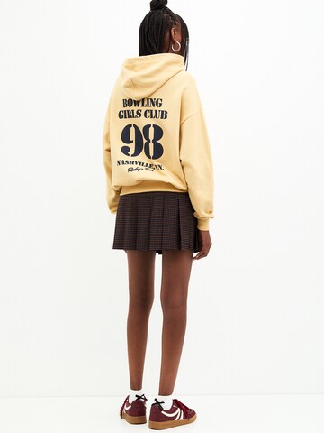 Pull&Bear Sweatshirt in Gelb