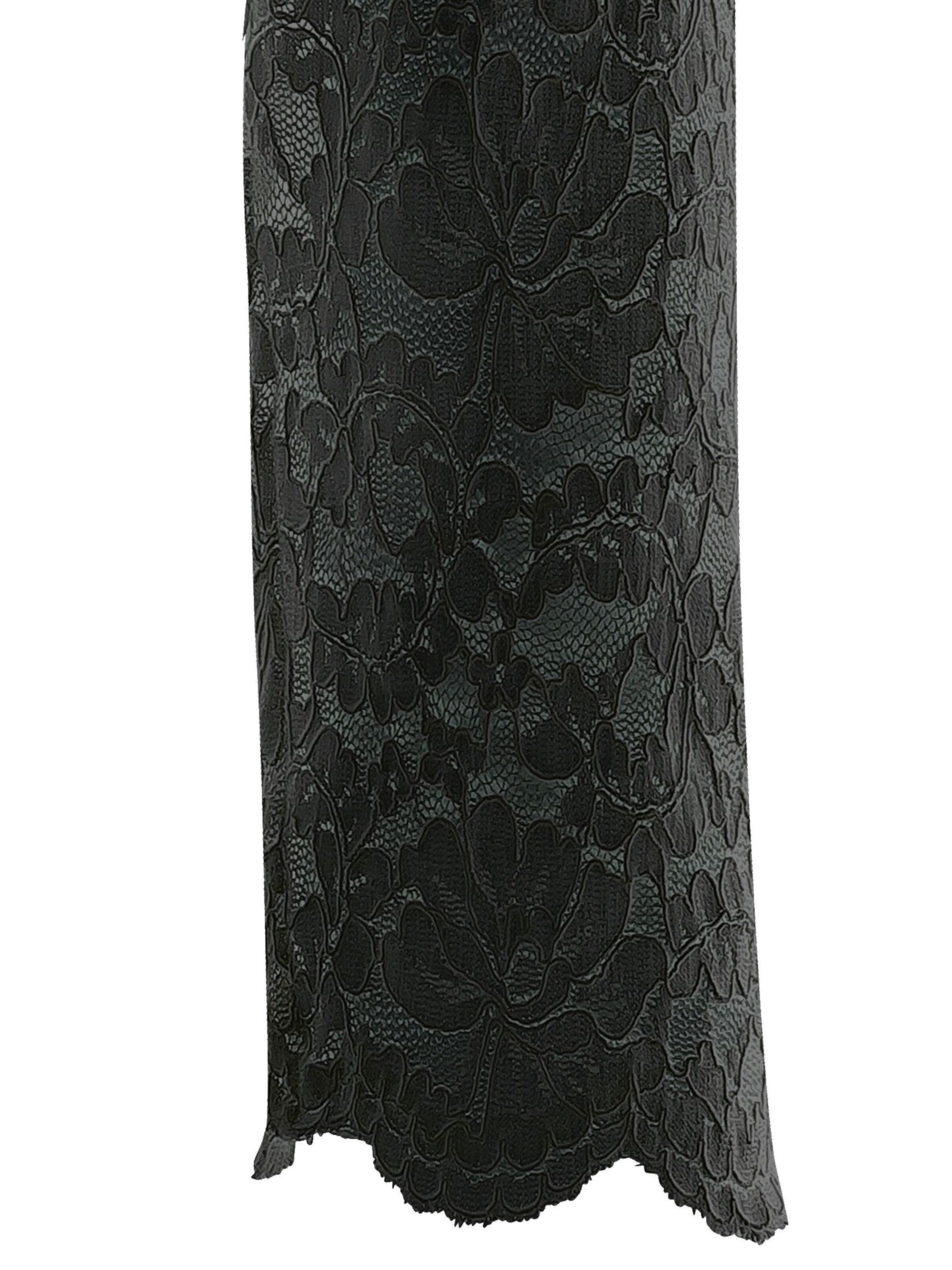 WALDORFF Dirndlbluse 'Sarah' aus hochwertiger Spitze in Schwarz
