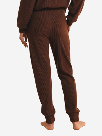 ETAM Pyjamabroek 'Basile' in Bruin