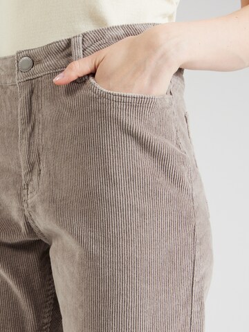 Eight2Nine Regular Hose in Beige