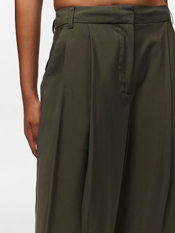 PIECES Wide leg Pleat-front trousers 'PCCarla' in Green