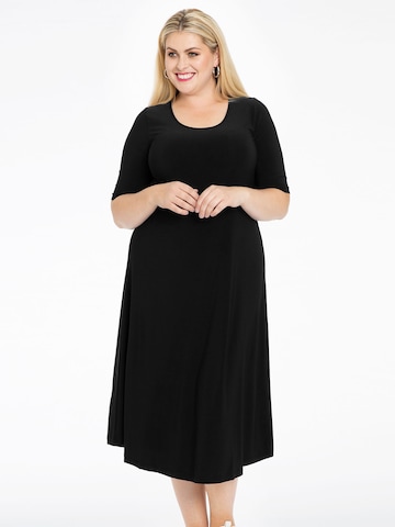 Yoek Dress in Black: front