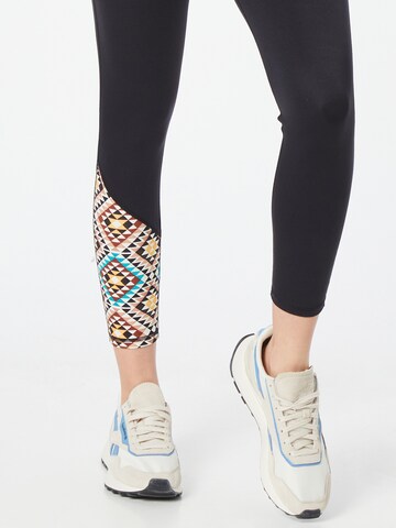 Hurley Skinny Workout Pants in Black