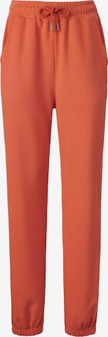 MARGITTES Slim fit Pants in Red: front