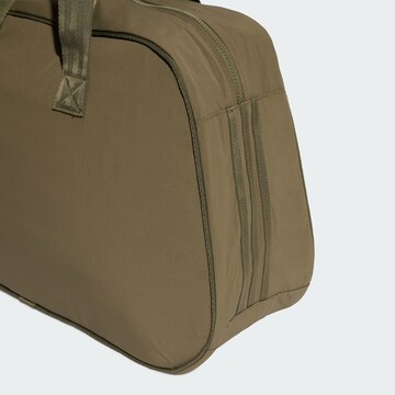ADIDAS ORIGINALS Weekend bag in Green
