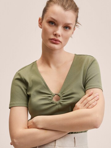 MANGO Shirt in Groen: voorkant