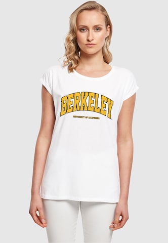 Merchcode Shirt 'Berkeley University - Arch' in Wit: voorkant