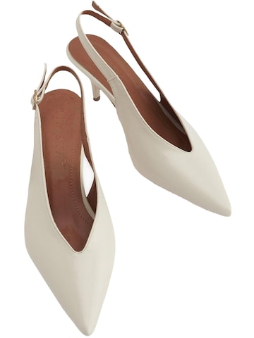 Limoya Slingback Pumps 'Mija' in Beige