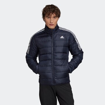 ADIDAS SPORTSWEAR - Chaqueta de montaña 'Essentials Down' en azul: frente