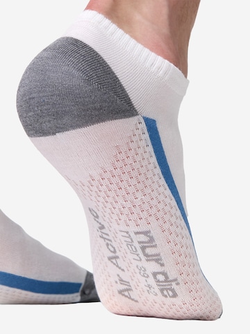 Nur Die Socks in White