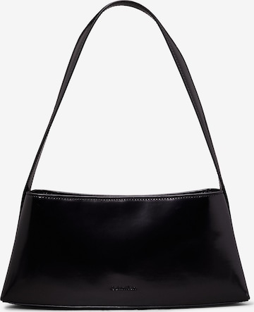 Calvin Klein Shoulder bag in Black: front