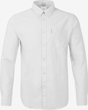 Ben Sherman Regular fit Button Up Shirt in White: front