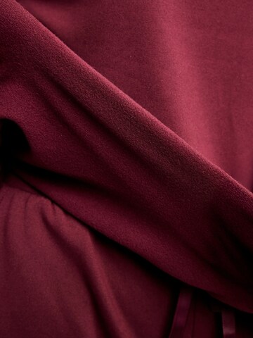 Liberte Essentiel Regular Pants ' ALMA ' in Red