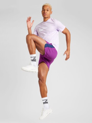Nike Sportswear Majica 'Swoosh' | vijolična barva