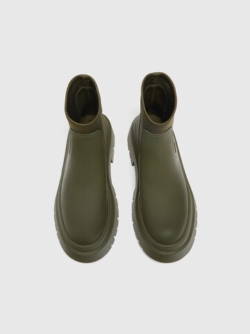 Pull&Bear Chelsea Boots in Green
